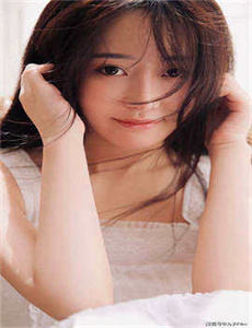 《优月真里奈》